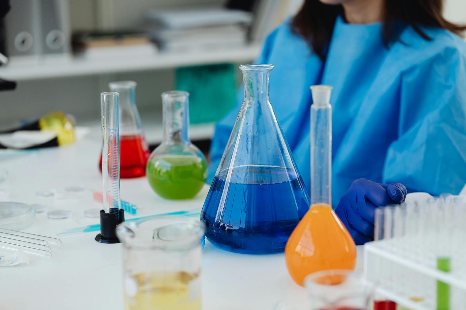 different colors lab bottles